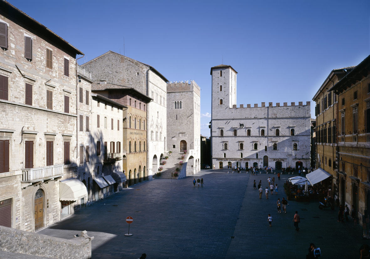 Historic villages between Todi and the Martani Mountains