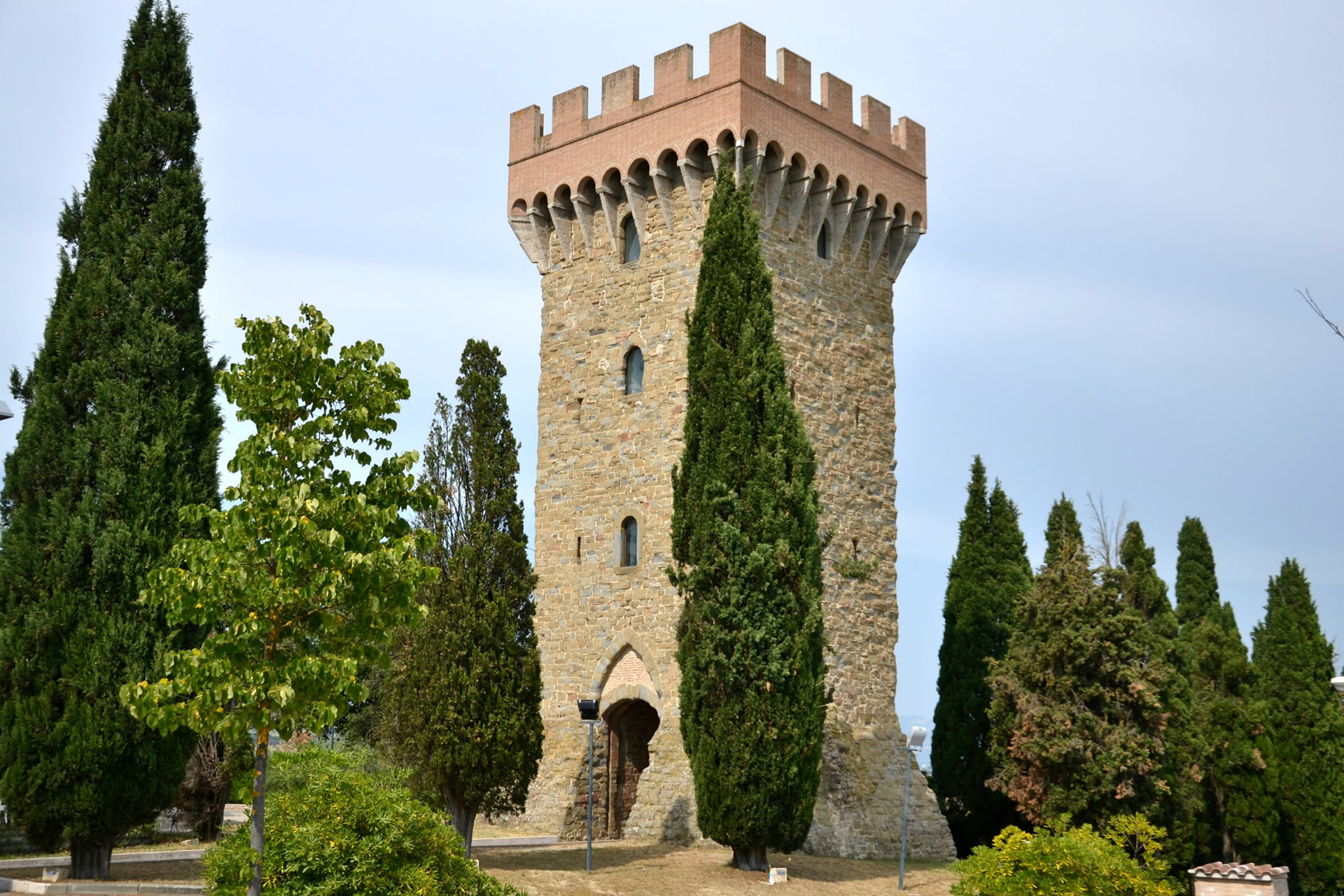 Torgiano and Deruta among wine and majolicas