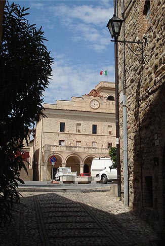Montefalco and the Sagrantino wine road