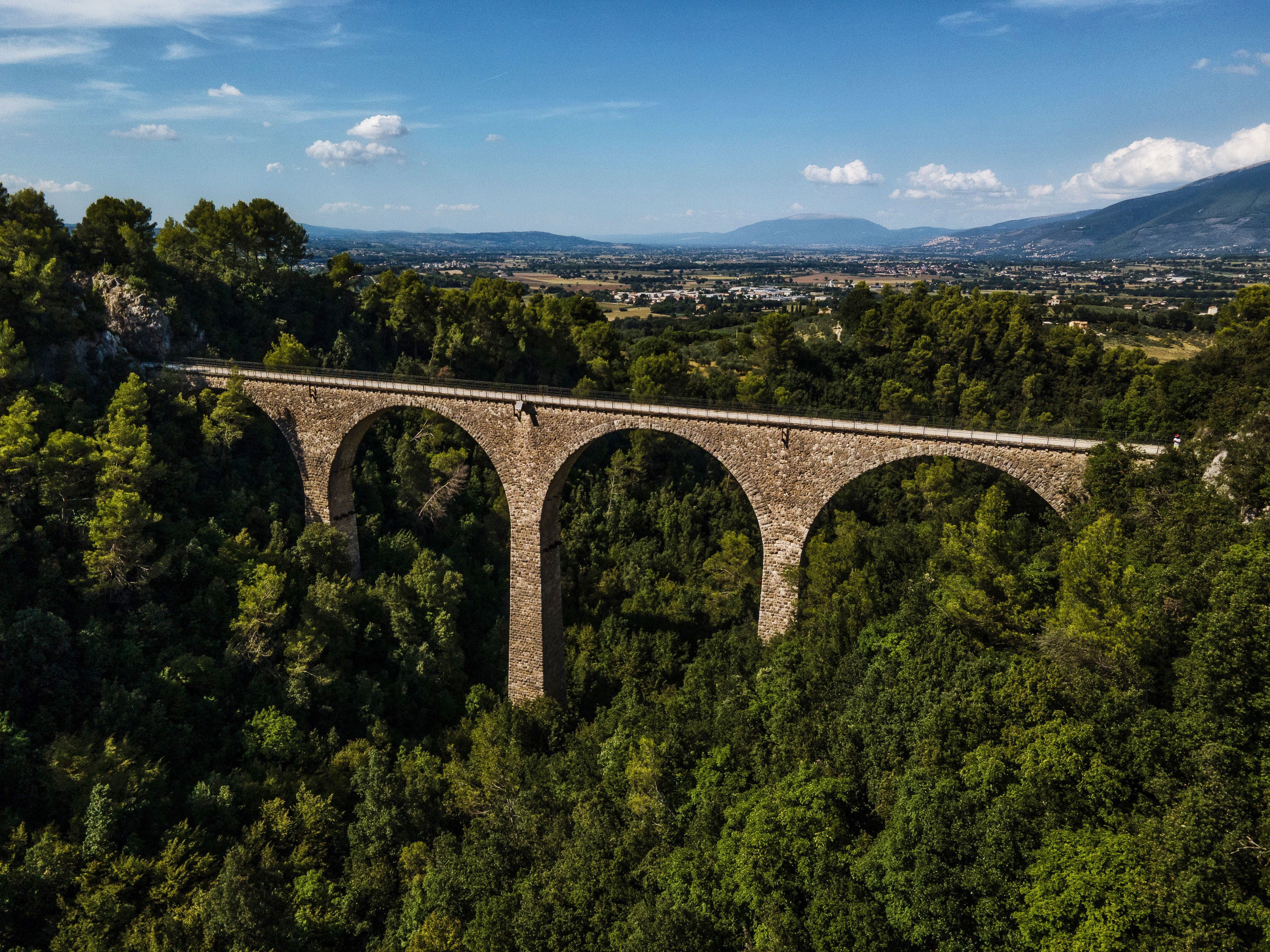 Ponte della Caprareccia @SpoletoNorcia_MTB_crediti_Mirror_art